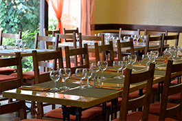 Salle du restaurant La marmite